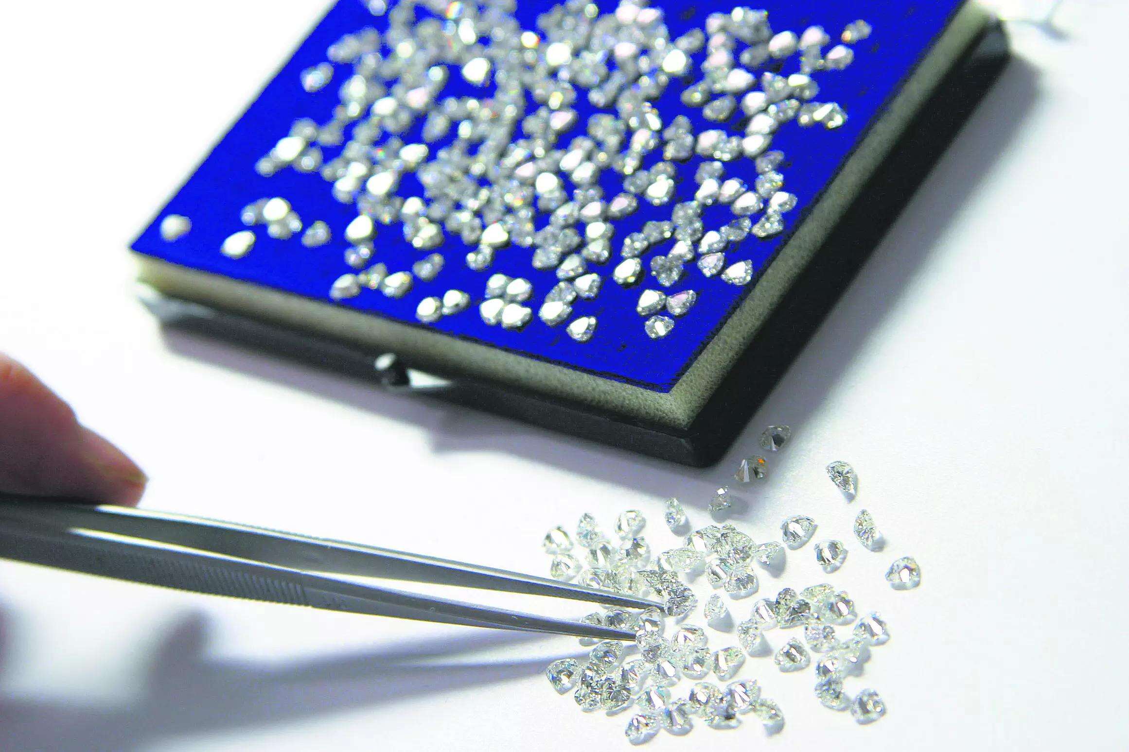 Diamonds will be your best friends this festive season