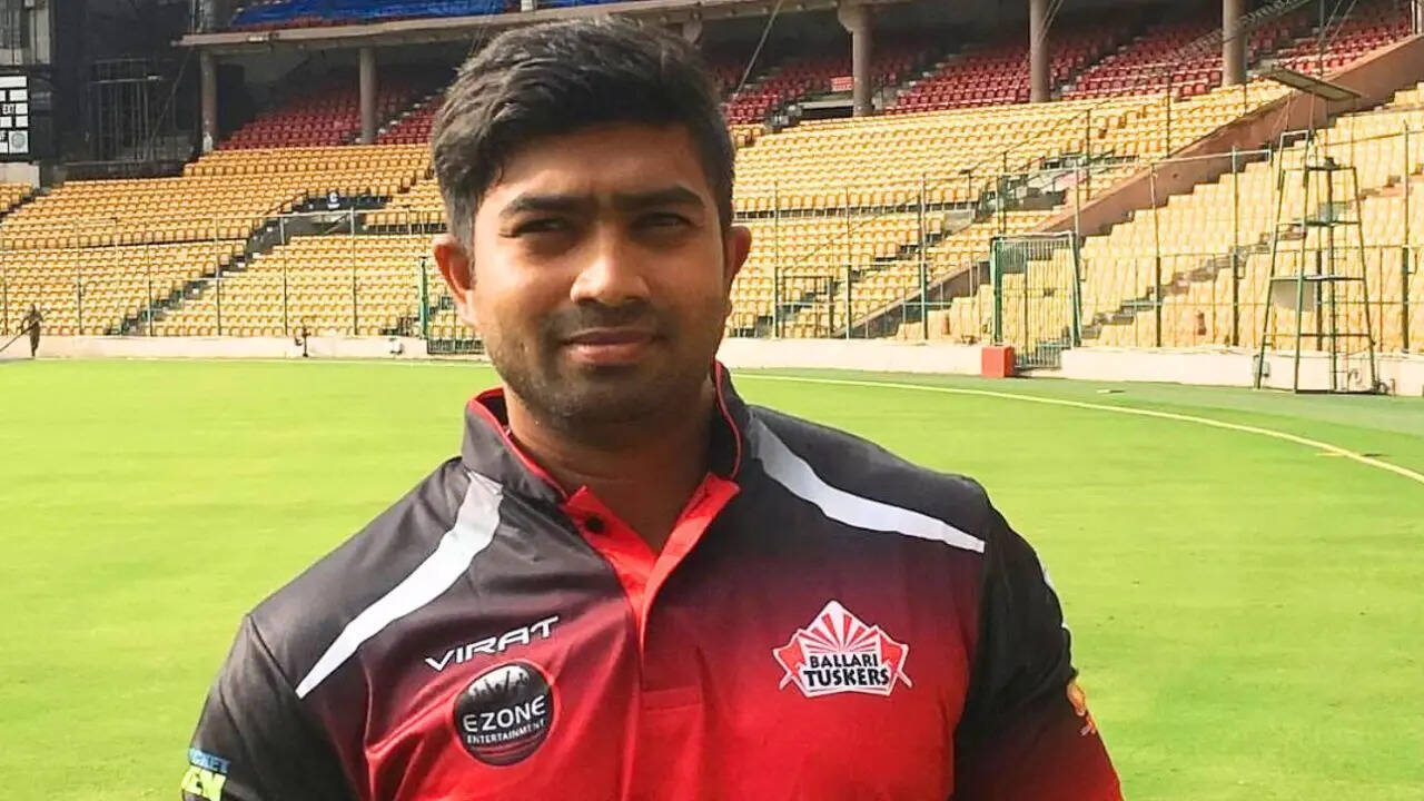 'Terrible': Ex-Ranji player dies of heart attack while playing in local match