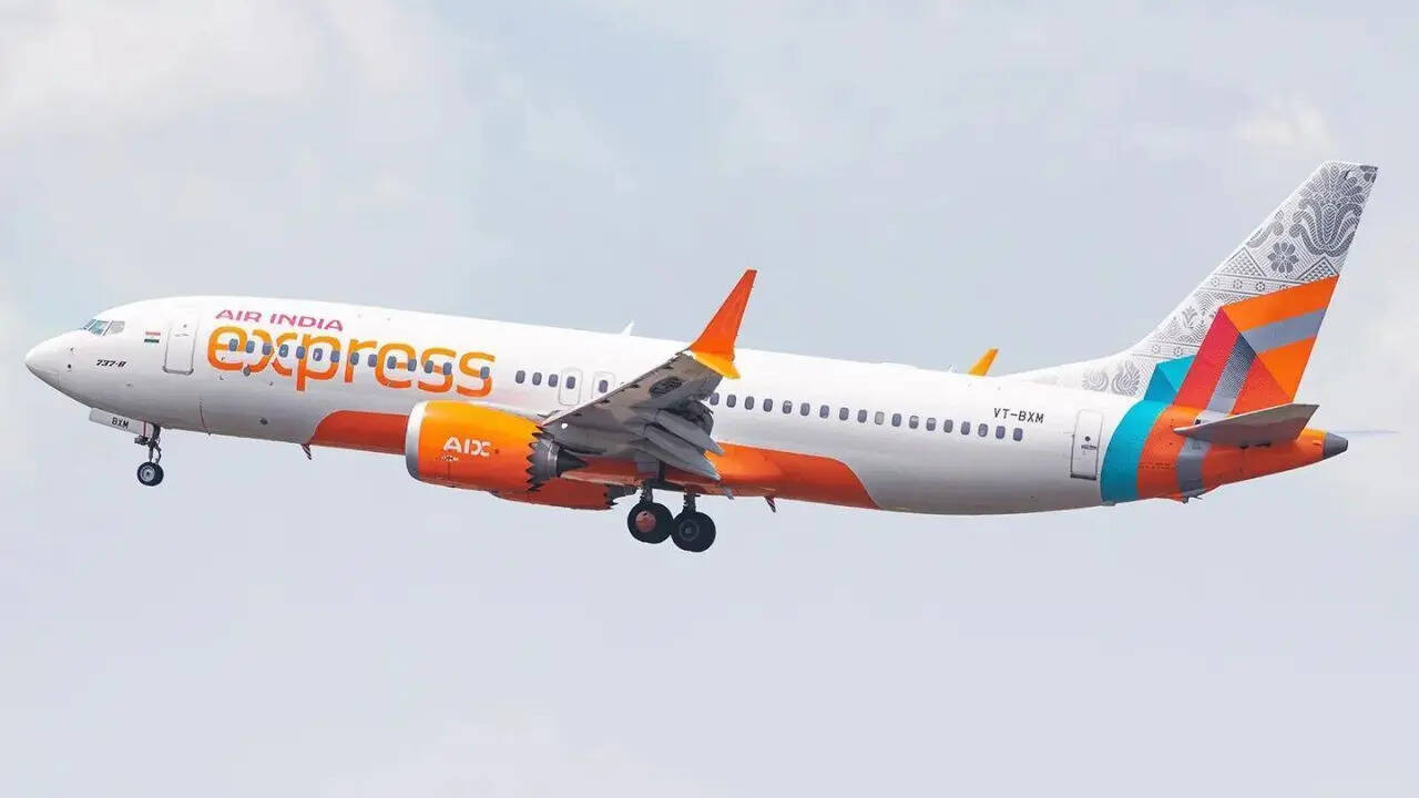 Air India Express B737 hits runway edge lights during take-off at Muscat, probe underway