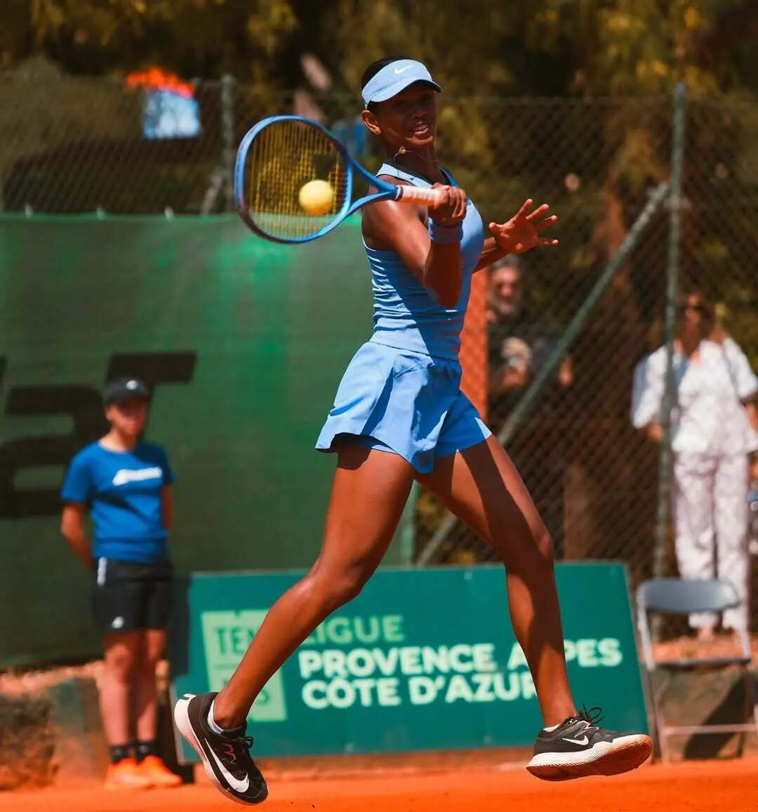Maaya Rajeshwaran clay