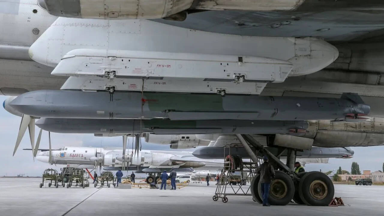 How Russia’s Kh-101 missile uses decoy flares to slip past air defence shields