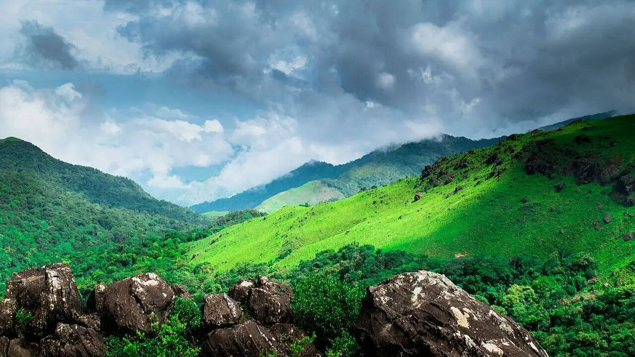Which place is known as the ‘Scotland of India’: Know its location and what makes this place special