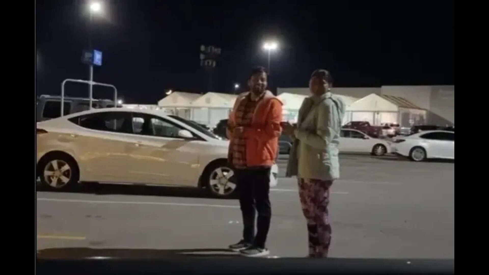 'Are you from India?': Viral video shows random racist attack on couple in US, they don't lose calm