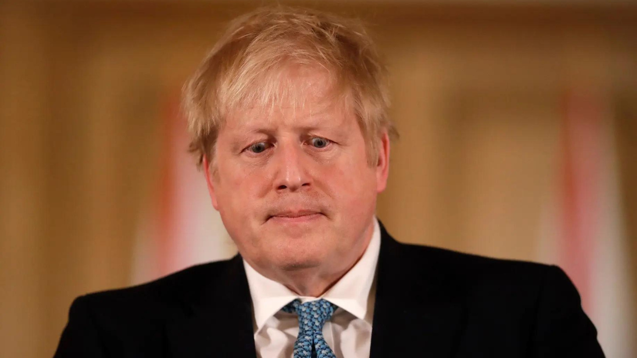 Amid UK’s record-breaking Celsius swelter, heat on Tories to reverse AC ban