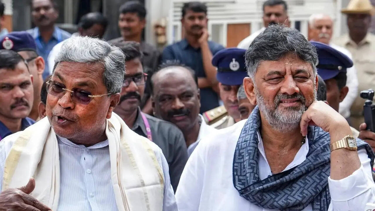 Karnataka power tussle: Siddaramaiah reacts amid speculations over CM post; BJP invokes OBC angle