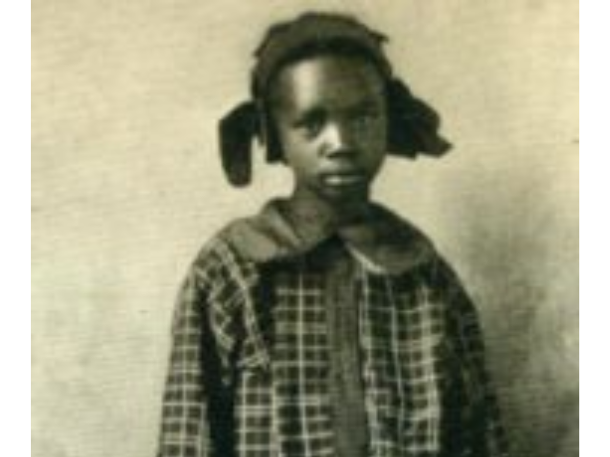 Image of Sarah Rector