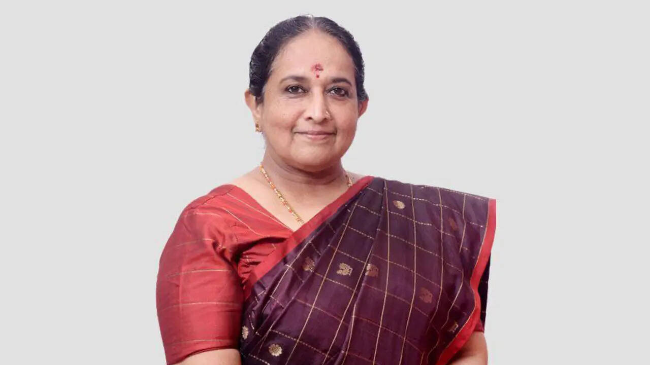 Dr.Leila-Mohan