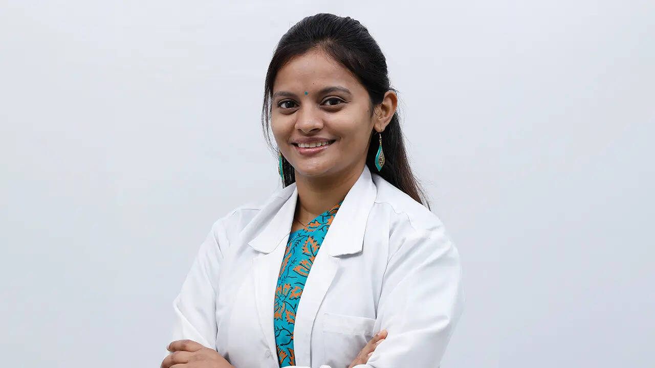 Dr Sumita Muthu