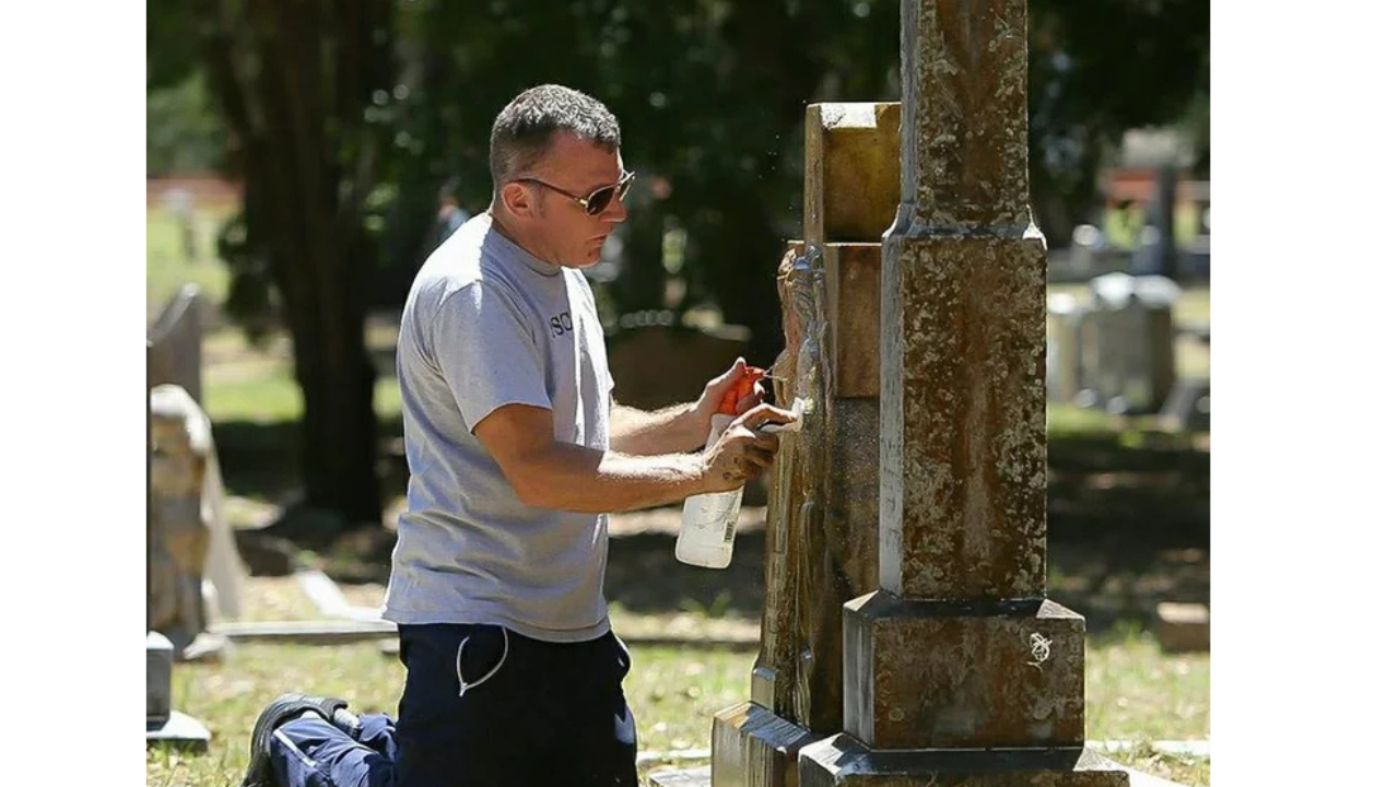 The Good Cemeterian: Florida cleaner restores veterans’ headstones so their names are never forgotten
