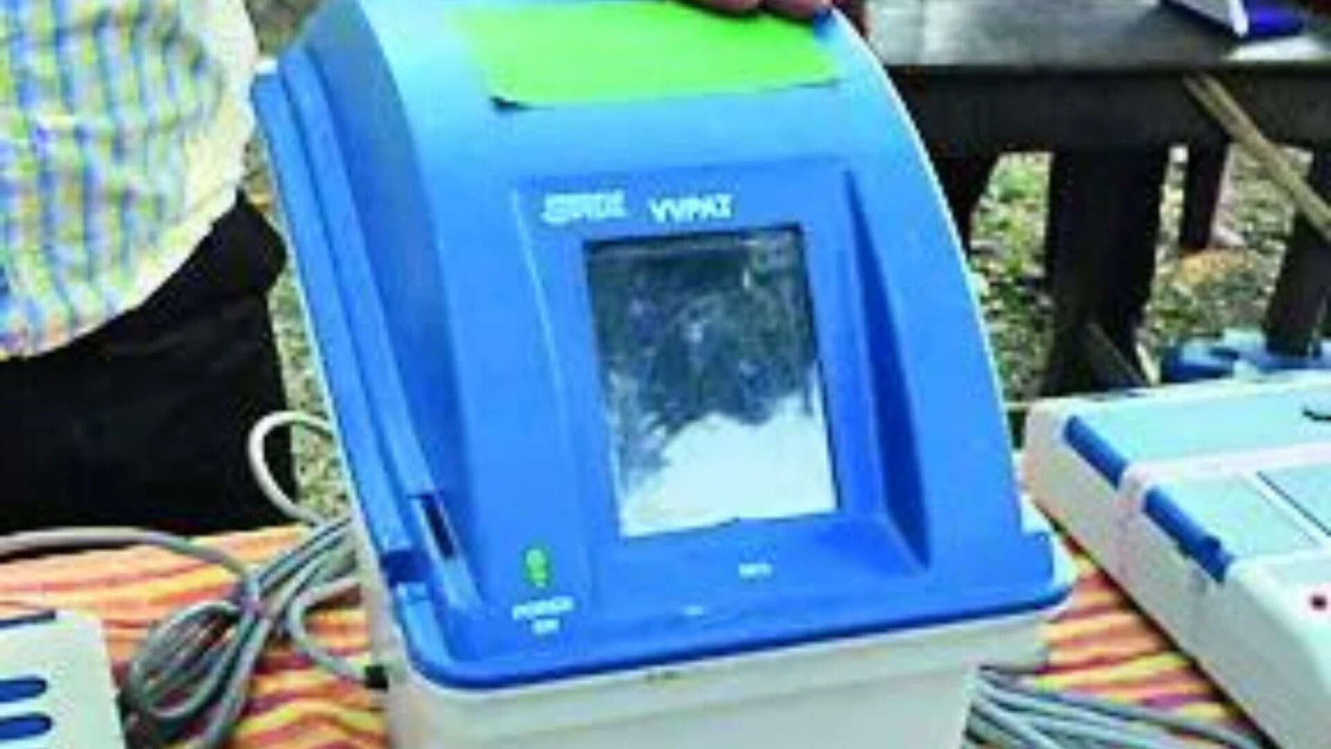 SC asks EC to check feasibility of time-stamps on VVPAT slips