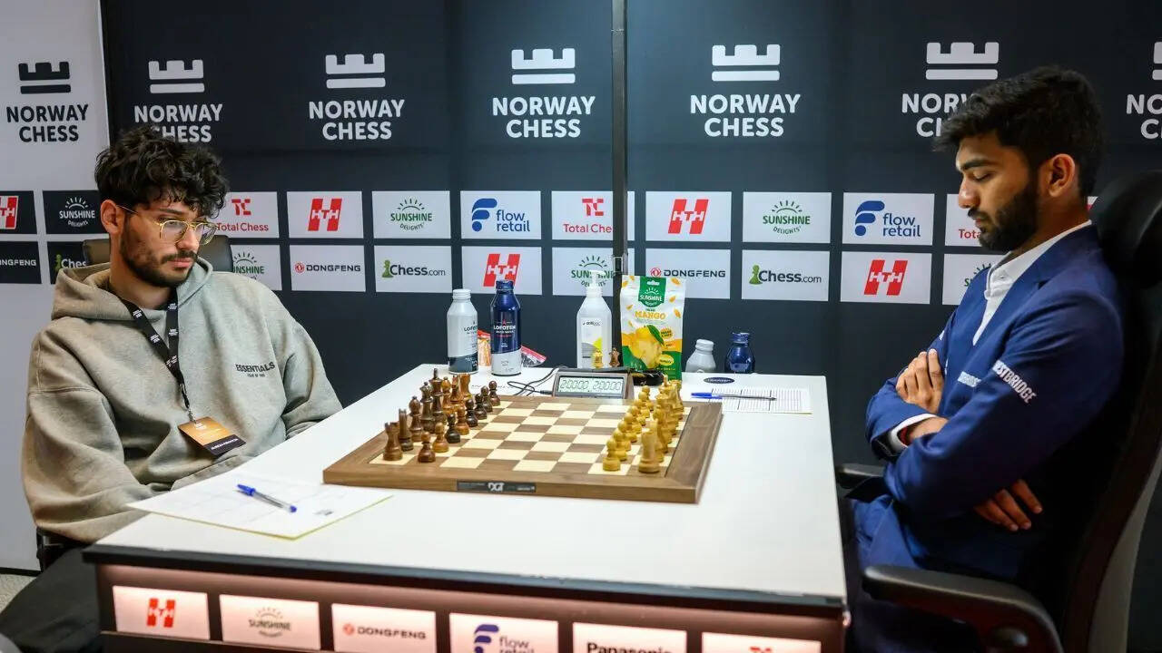 d-gukesh-vs-alireza-firouzja-photo-by-michal-waluszanorway-chess.jpg