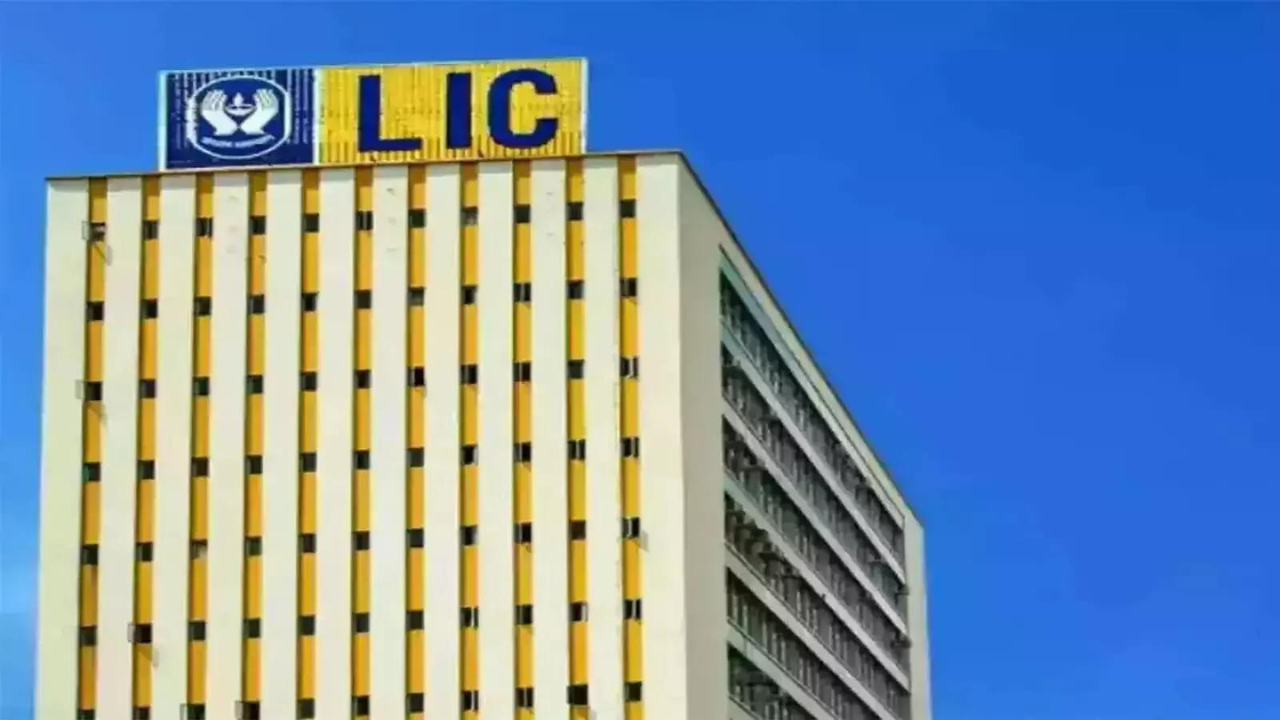 LIC reviews Rs 60,000 crore real estate portfolio, may explore separate subsidiary
