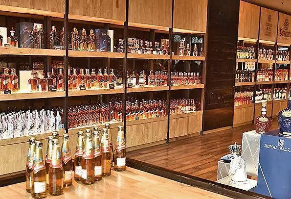 liquor shop.jpg
