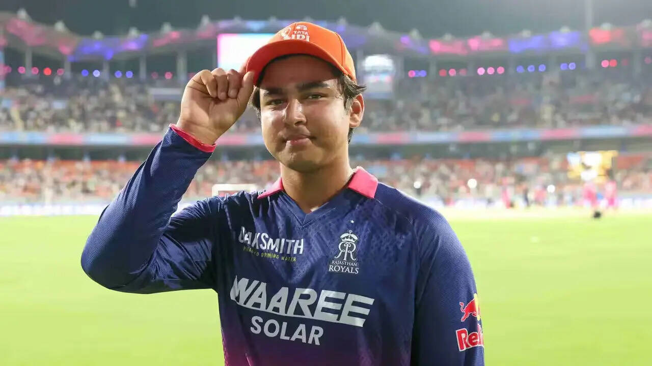 Rs 30 crore for Vaibhav Sooryavanshi in IPL Auction? Batting legend's record-breaking bid