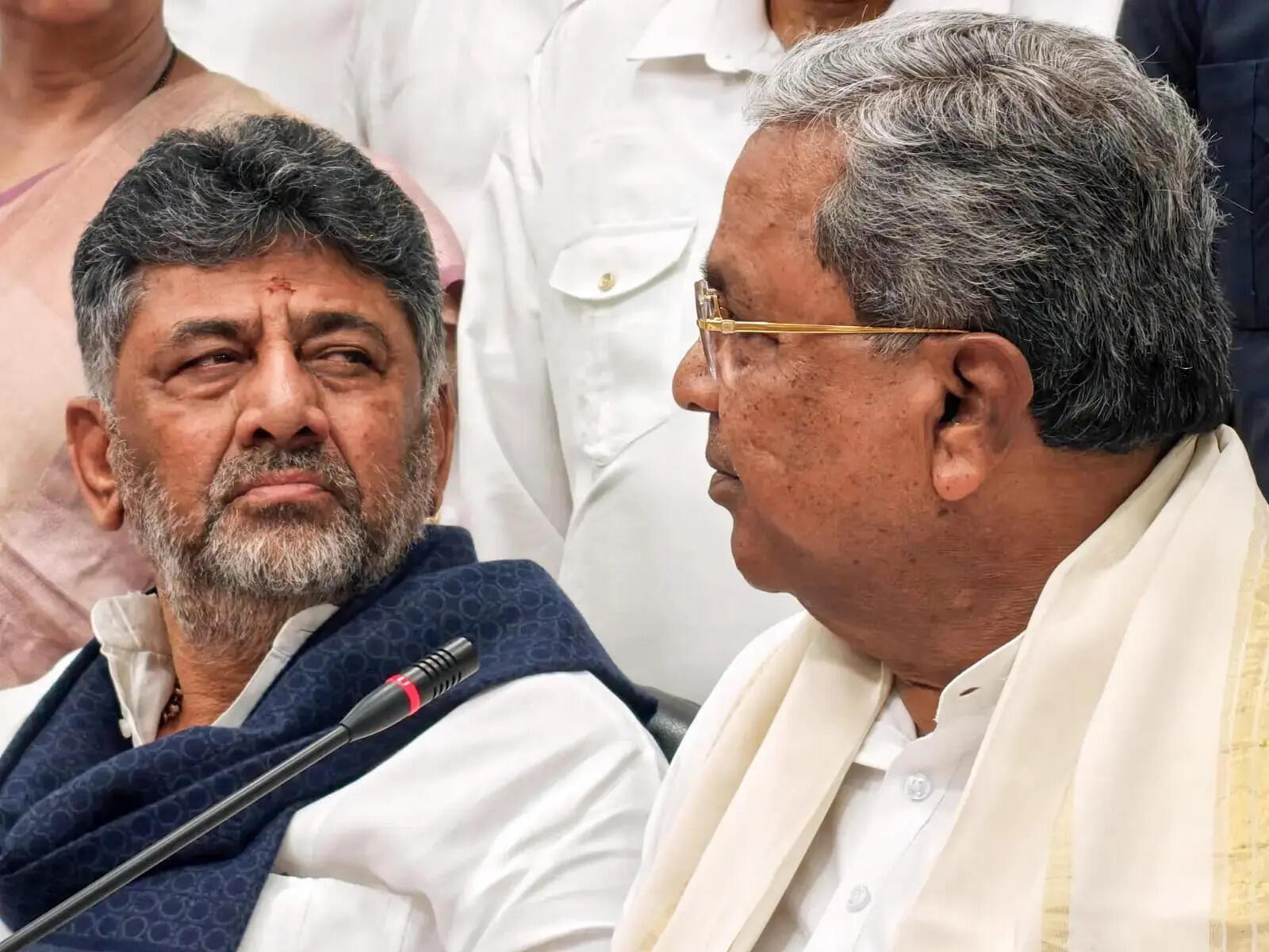 Karnataka 'nataka' not over yet? Siddaramaiah, Shivakumar head to Delhi as Congress weighs next moves