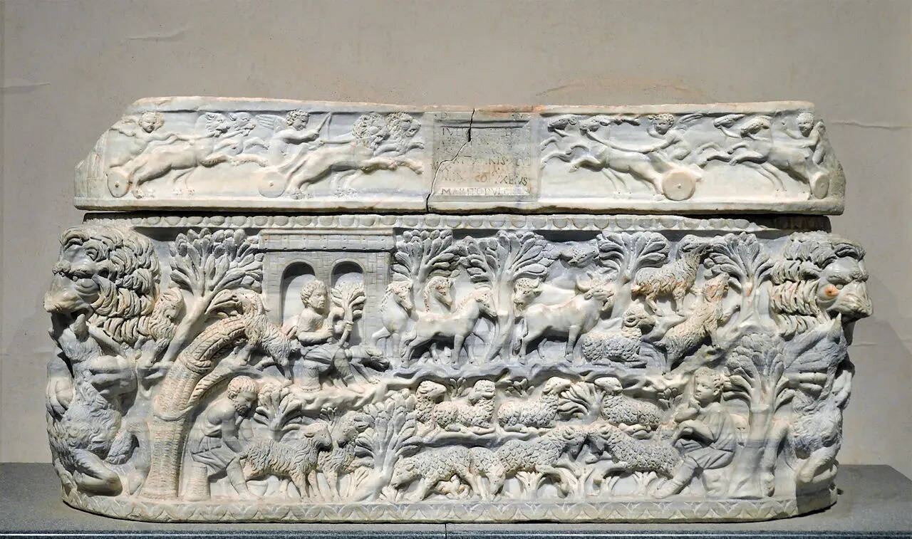 1280px-Ancient_Roman_sarcophagi_in_the_Museo_delle_Terme_di_Diocleziano.