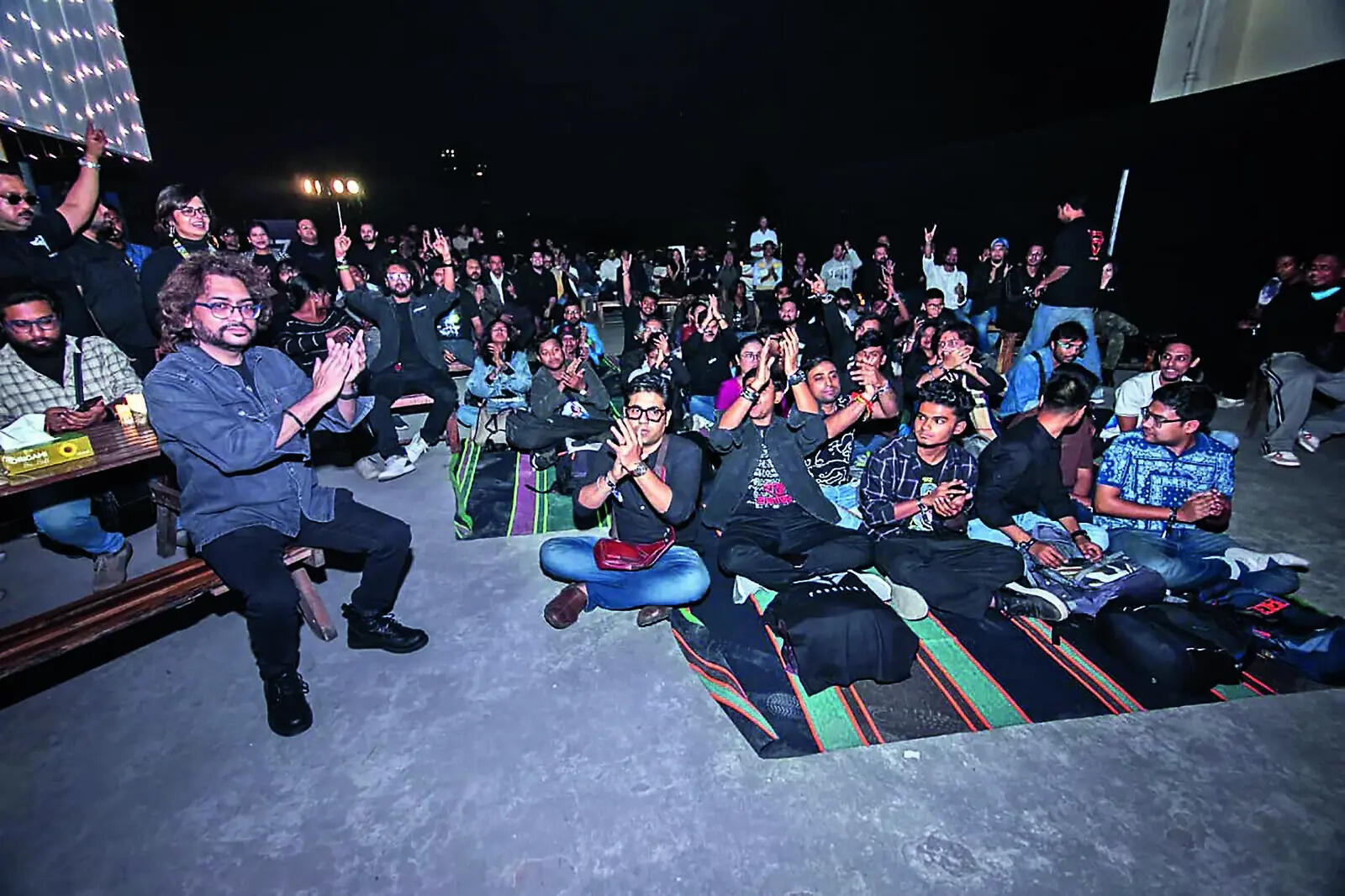 P4_SS_Listening party (2)
