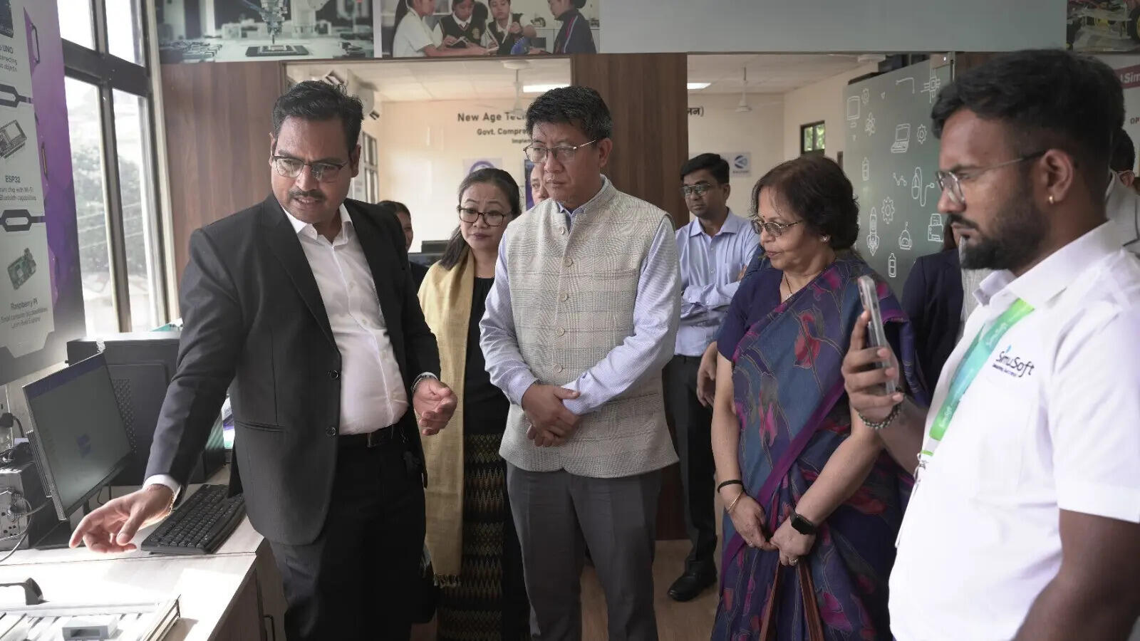 02ae1524-a62f-480e-830f-a6c293a38550_Mizoram_Education_Minister_Vanlalthlana_inaugurates_New_Age_Tech_Skills_Centre_in_Aizawl..jpeg