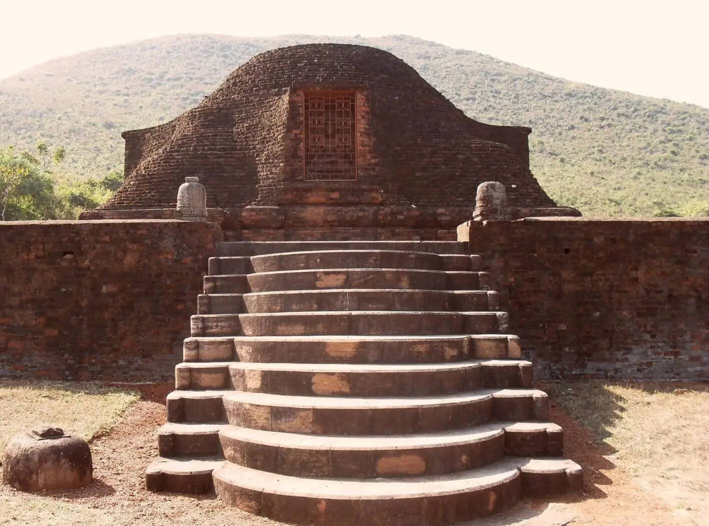 0a67ad38-cd7f-44dc-bfd7-83a1eef7a05e_Buddhist_site_of_Udayagiri.jpg