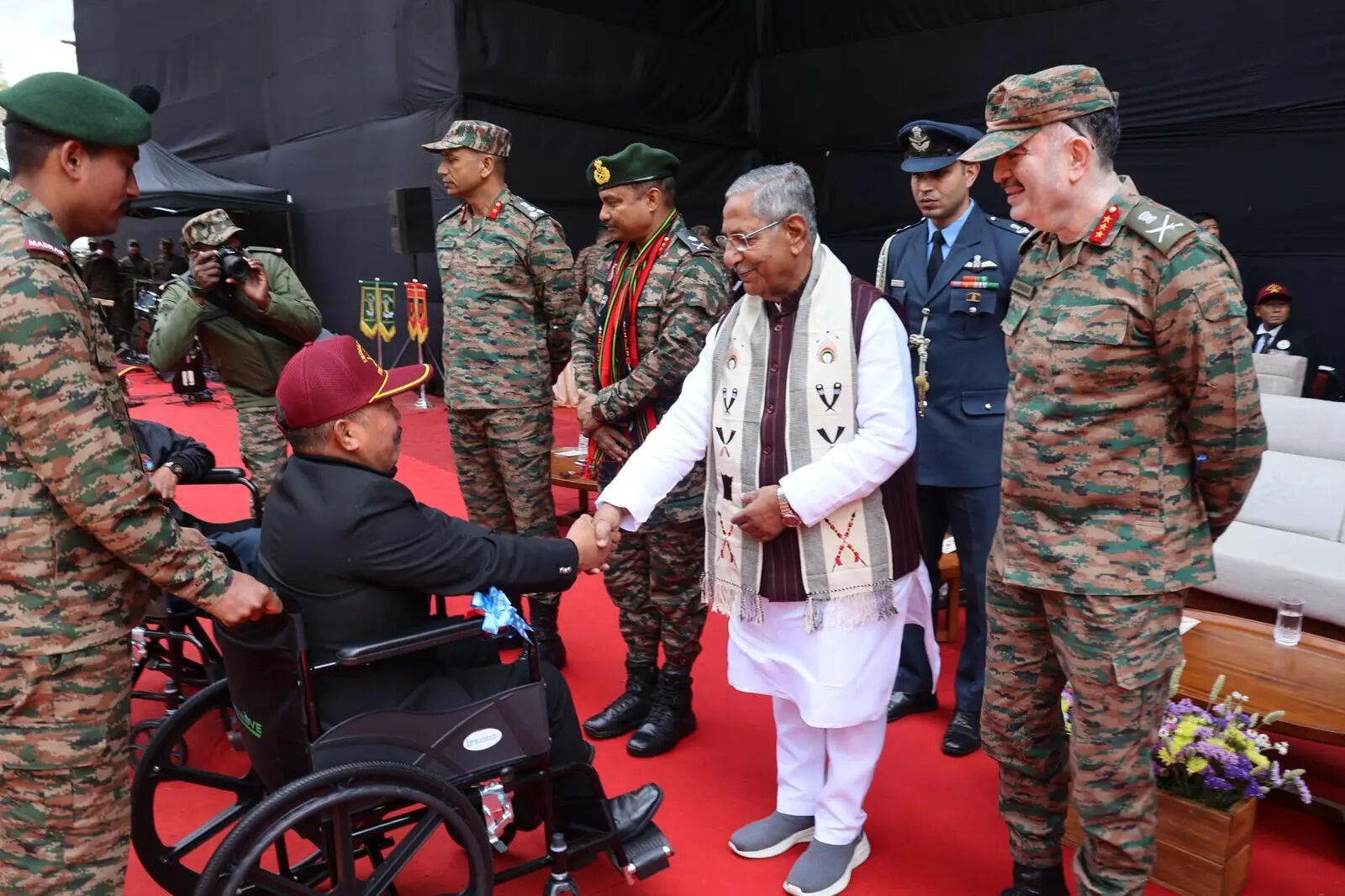 f250b0e0-28ef-4ff8-a794-5d519ca3c29b_Nagaland_Governor_Nand_Kishore_Yadav_meeting_an_army_veteran_at_a_recent_ex-serviceman_rally_at_Kisama.jpg