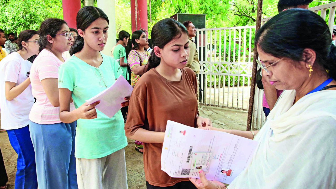 Responsibility has to be fixed for paper leak: SC on NEET