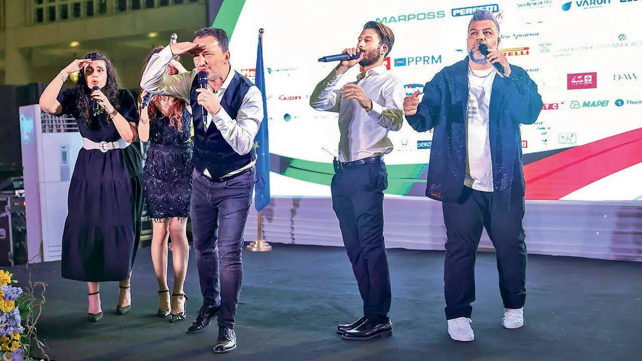Mezzotono, renowned masters of a-cappella music, delighted audiences with rich vocal harmonies and elegance