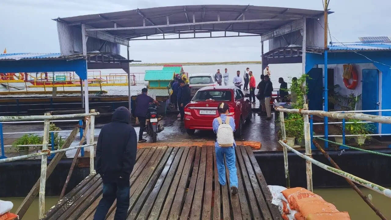 Nimati Ghat ferry point from Jorhat side
