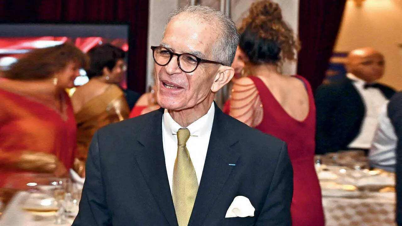 Kazem Samandari, Executive Chairman of a patisserie Kazem Samandari, Executive Chairman of a patisserie