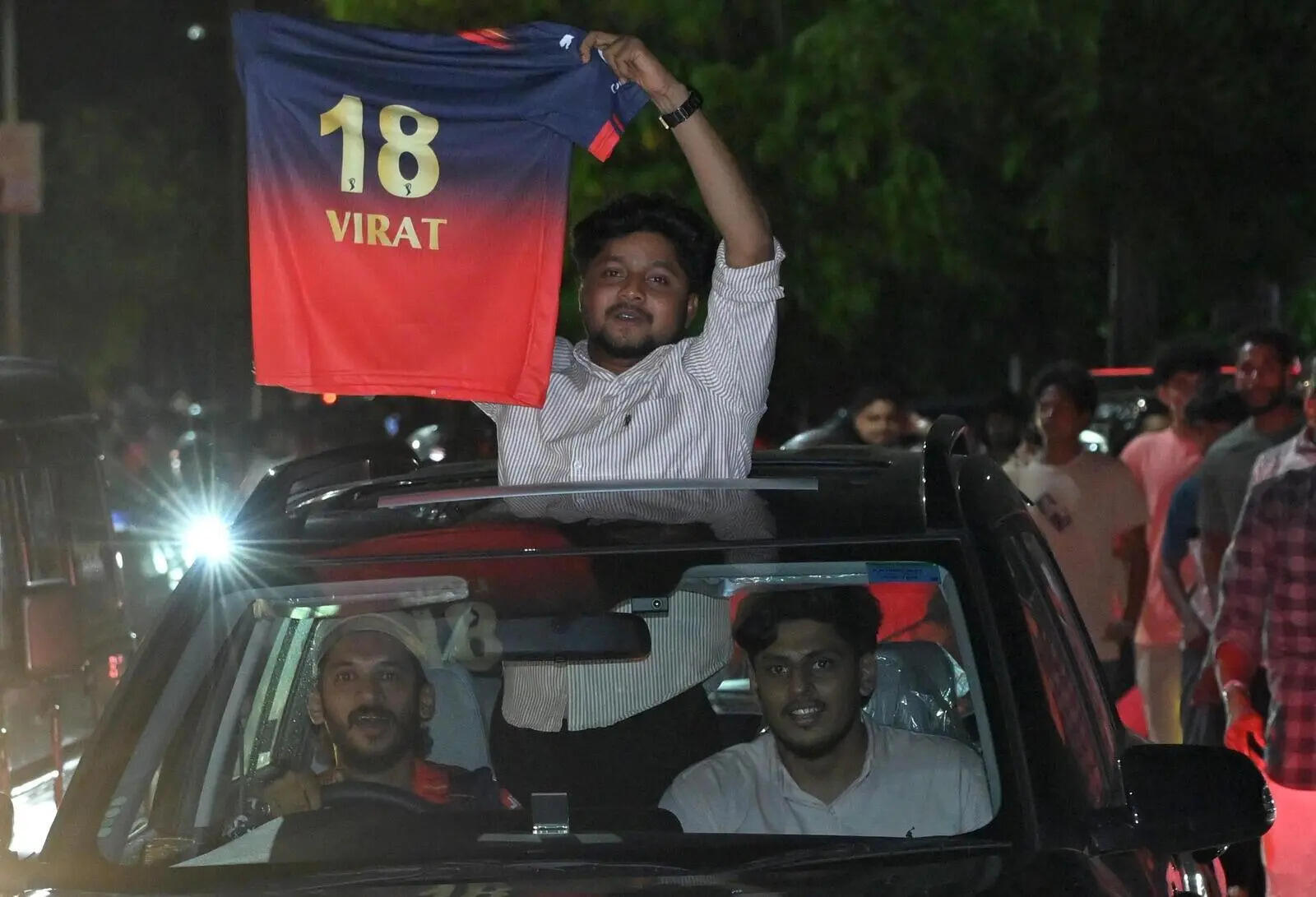 01-june-26-mgl-rcb-5.jpg
