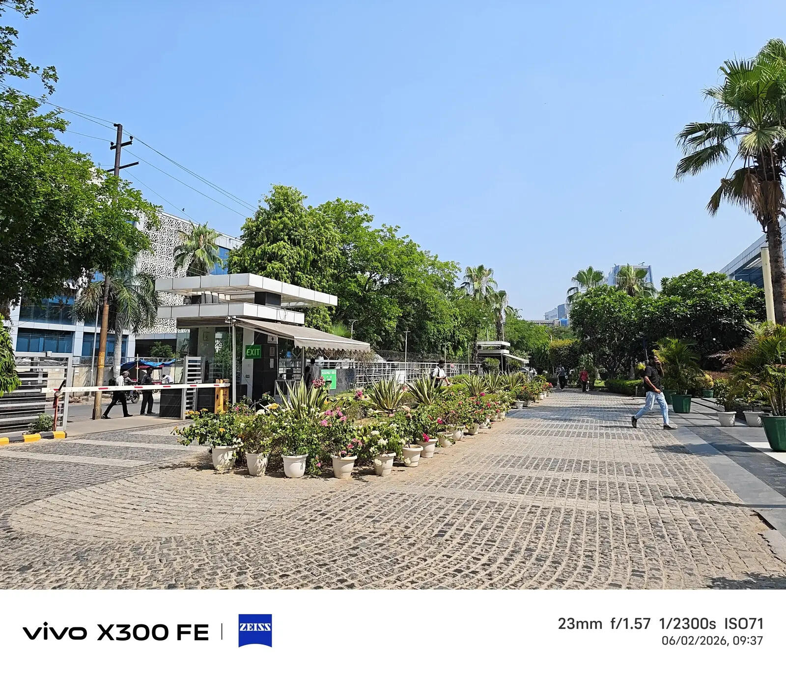 Vivo X300 FE camera sample