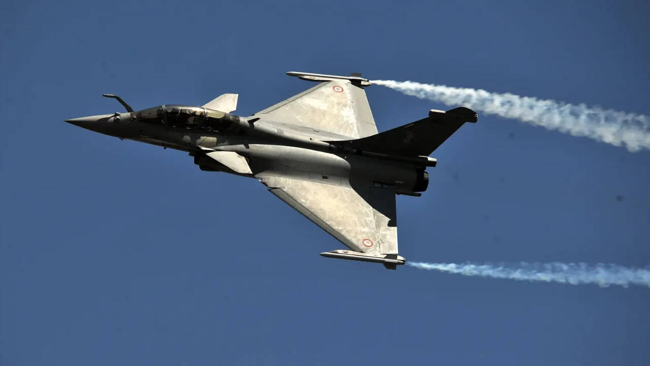 India issues Letter of Request to France for inking contract for 114 Rafale jets; IAF chief in Paris to advance deal