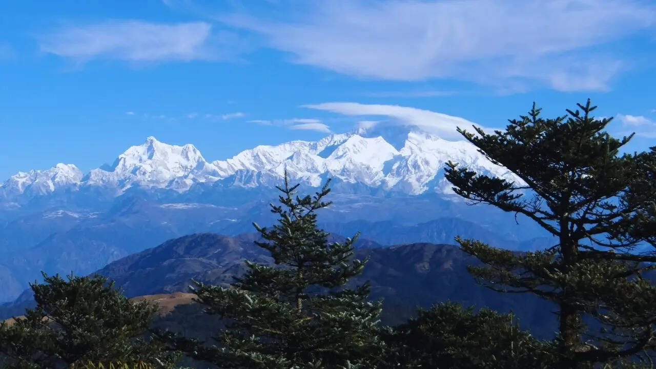 Mount Kanchenjunga view
