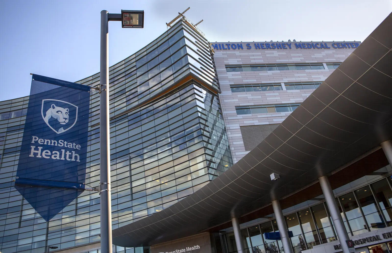 Penn_State_Health_Milton_S._Hershey_Medical_Center_(50852928922)