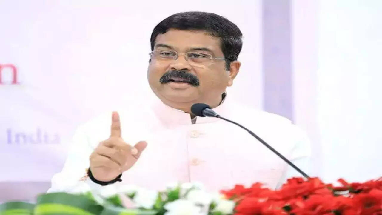 CBSE controversy: Govt action an eyewash, sack Dharmendra Pradhan, says Cong