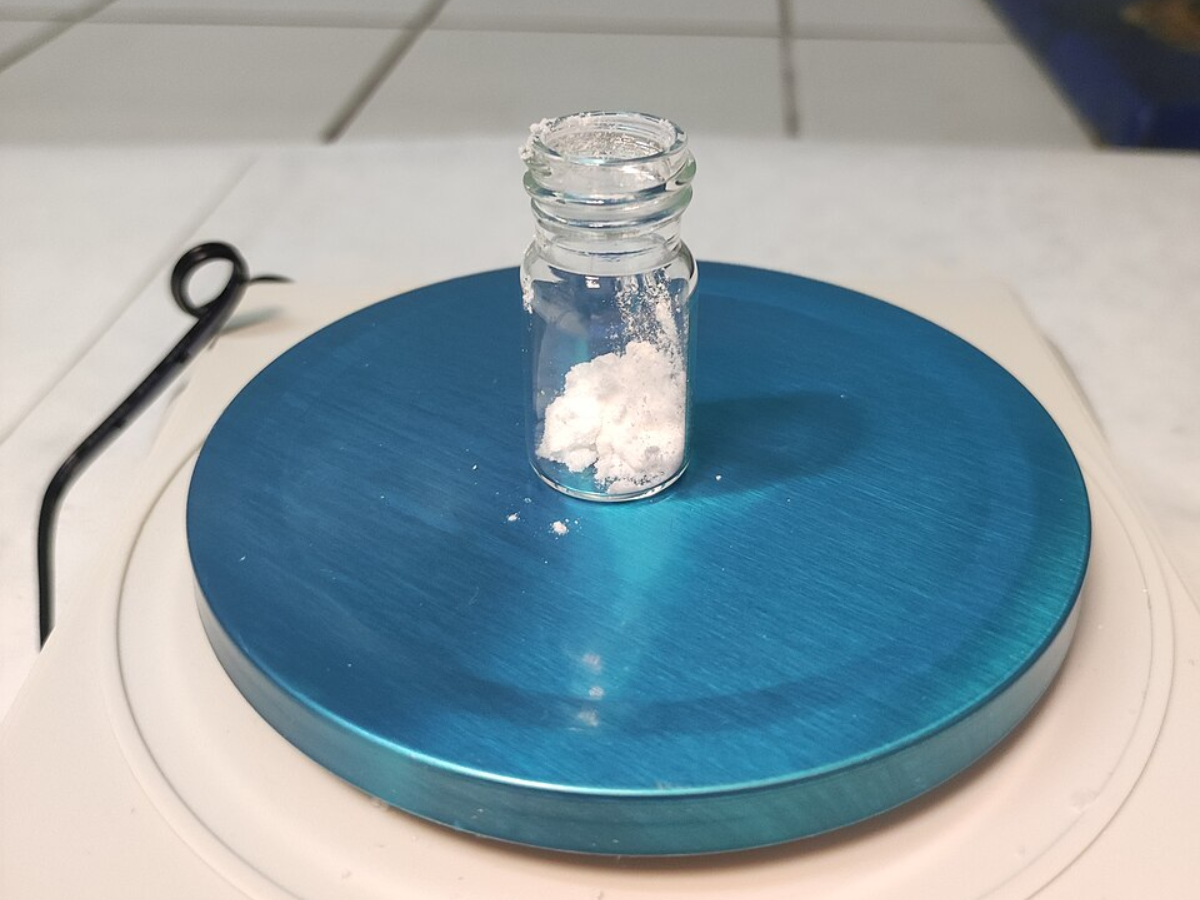 Cholesteryl benzoát