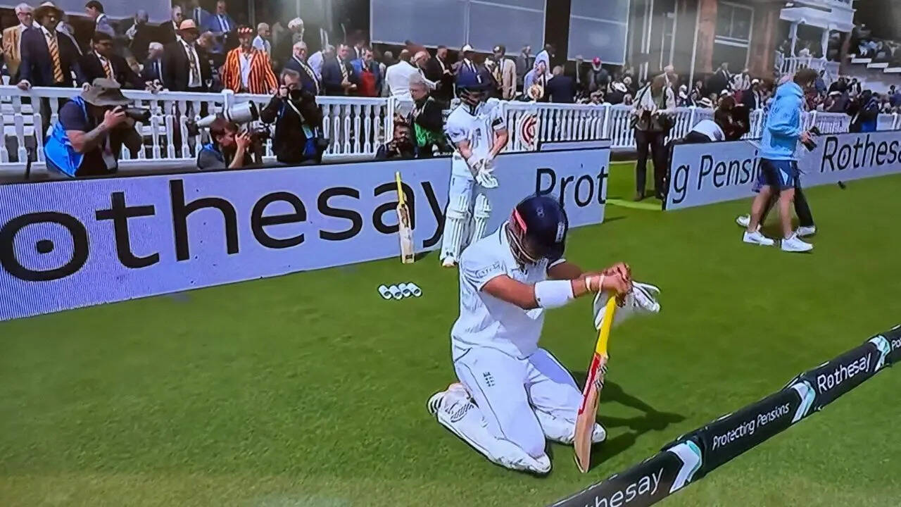 ENG vs NZ: Why England players are wearing black armbands at Lord’s