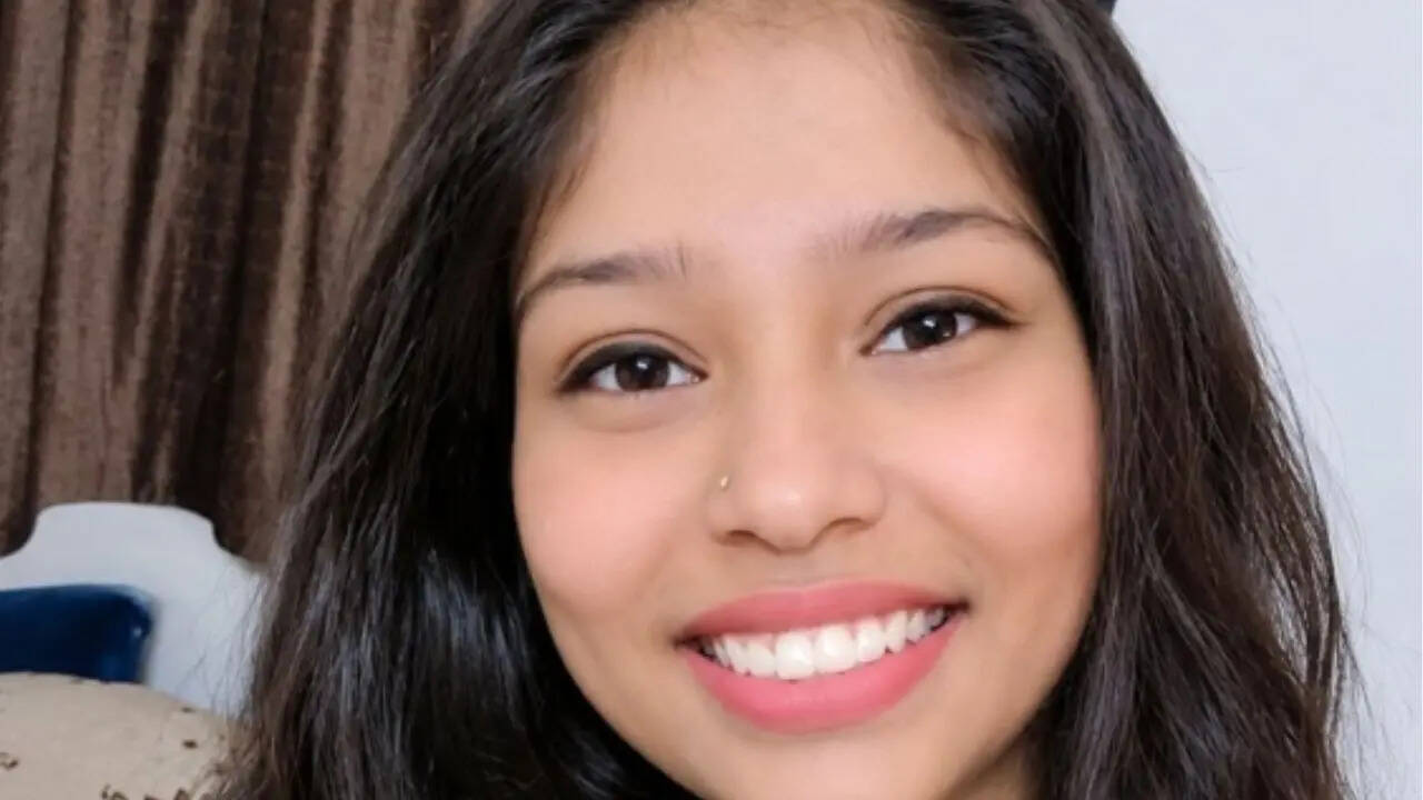Who was Akanksha Chaturvedi? NEET aspirant's note found after suicide, says she feared re-exam