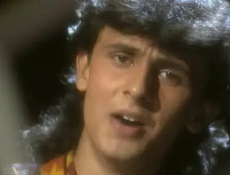 Sonu Nigam revisits his early days as the singer shares rare photos from 1993 ‘Bewafa Sanam’ recording