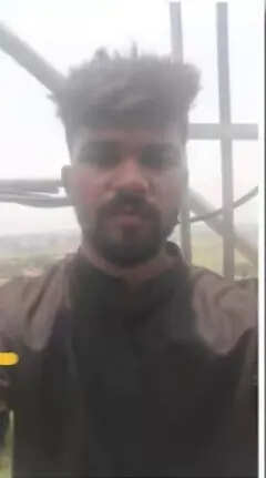 317b8641-997c-46c0-9d18-d1381eb0e915_Vikas_Kumar_while_coming_down_from_the_tower.Vishvendu_Jaipuriar.jpg