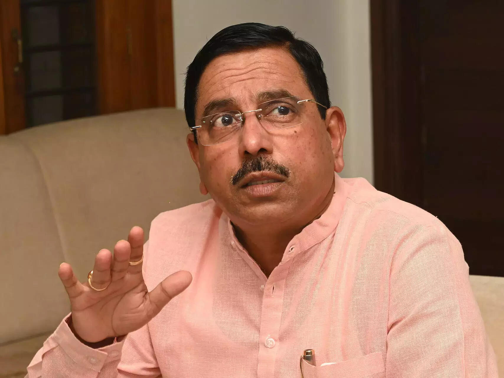 More than 75 lakh households to have rooftop solar systems by Dec: Pralhad Joshi