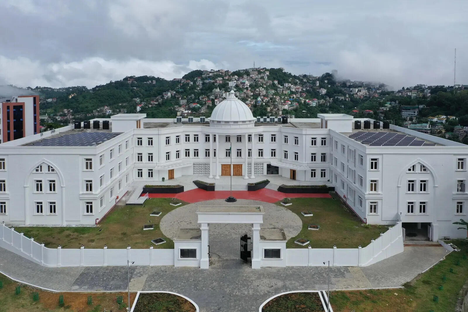 9e78ec8b-4f65-4ea6-bdb9-dfb1afb4f8c0_Aizawl_Bench_Gauhati_High_Court.jpg