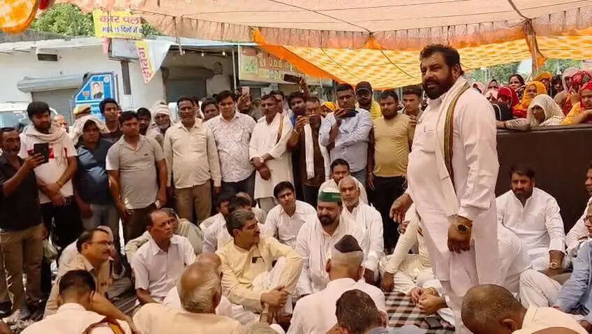 Kidnap Dharna-3.jpg