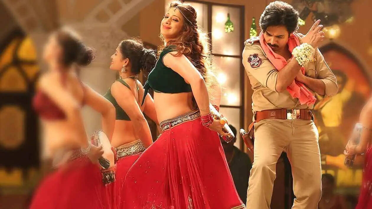 Tauba Tauba (Sardaar Gabbar Singh, 2016) - Pawan Kalyan &  Raai Laxmi