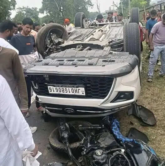0a9f1c56-042c-47f4-9d89-3d0bb64fbeb3_Giridih_road_accident_two_killed.jpg