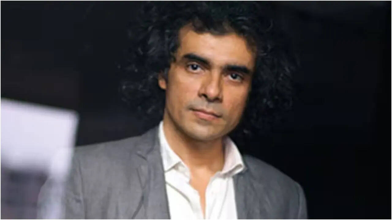 ‘Come with us’: Imtiaz Ali recalls being abducted from his college hostel in a cycle rickshaw