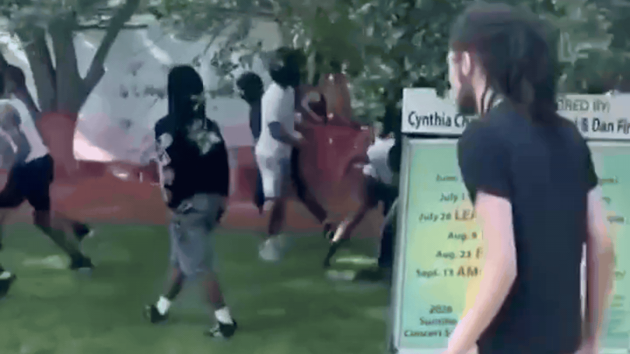 Gunshots, screams & panic - Ohio mass shooting caught on cam