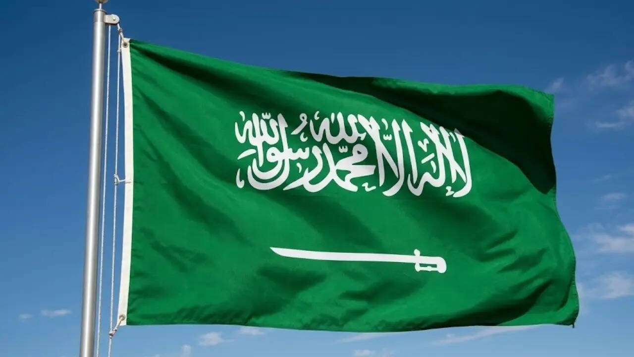 Saudi Arabia arrests more than 7,700 residency, labour and b