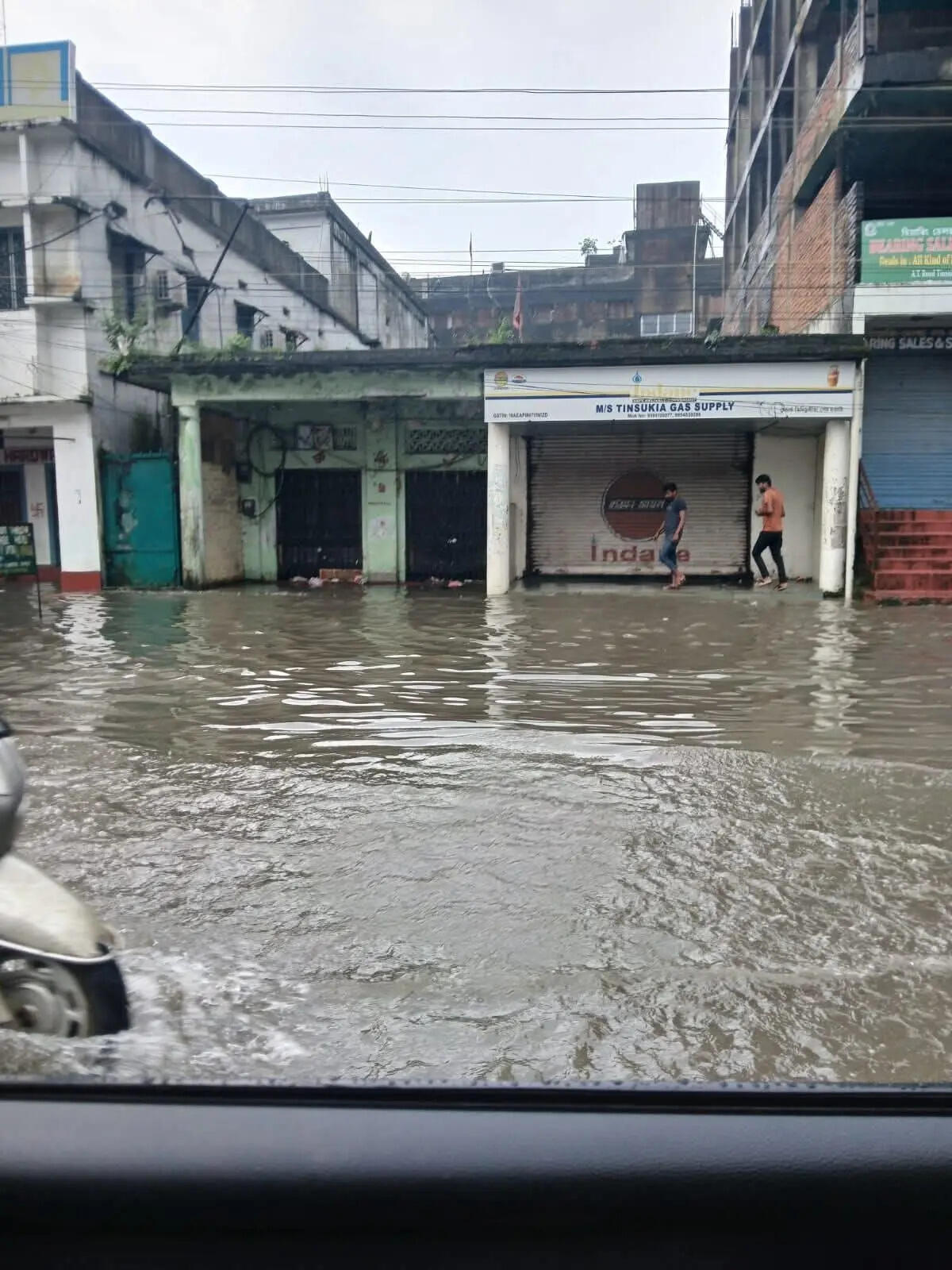 7805929e-16f0-4107-92ea-dac5e4710745_Tinsukia_waterlogging._.jpg