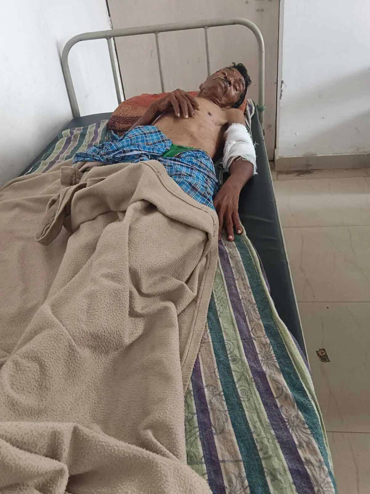 c326b43e-7ddd-45c0-beb2-486c87b888b8_injured_Mahto.jpeg