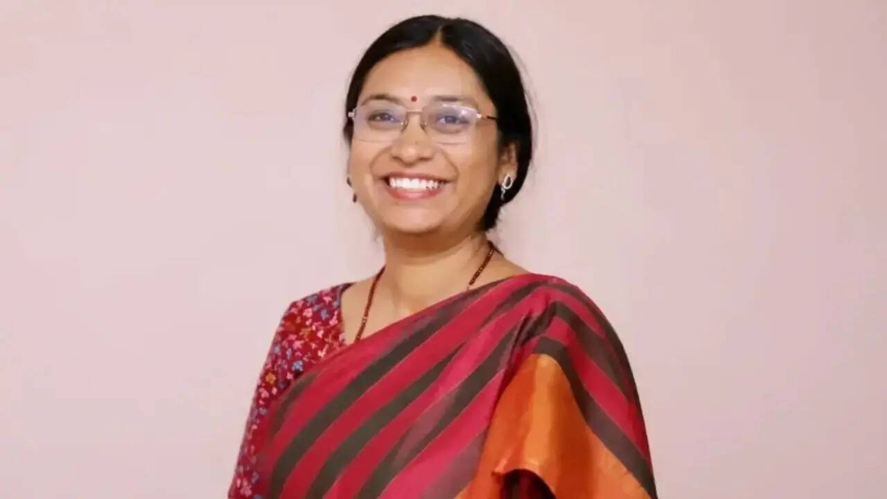 'She refused to sell': How multi-crore Bengal property led t